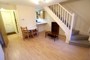 Lounge/Diner- click for photo gallery